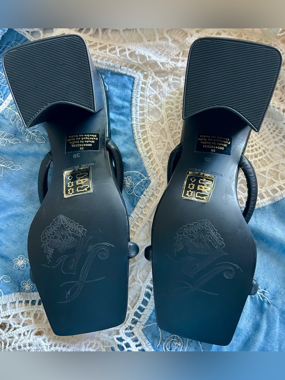 Free People “Parker” Strap Leather Sandals - Like New - Picture 6 of 10